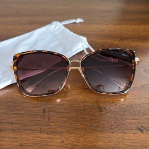 Abella Huxley Sunglasses